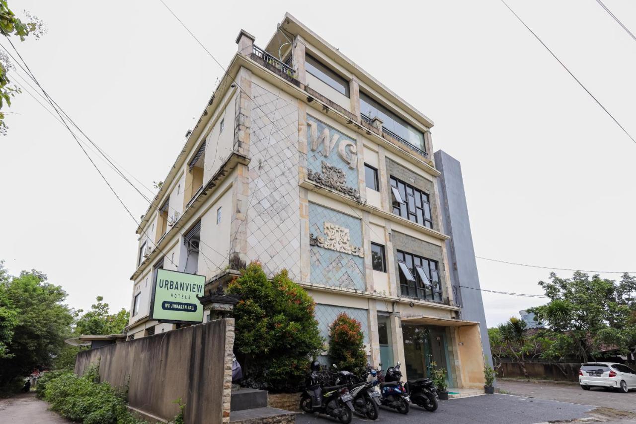 Urbanview Hotel Wg Jimbaran Bali 乌干沙 外观 照片